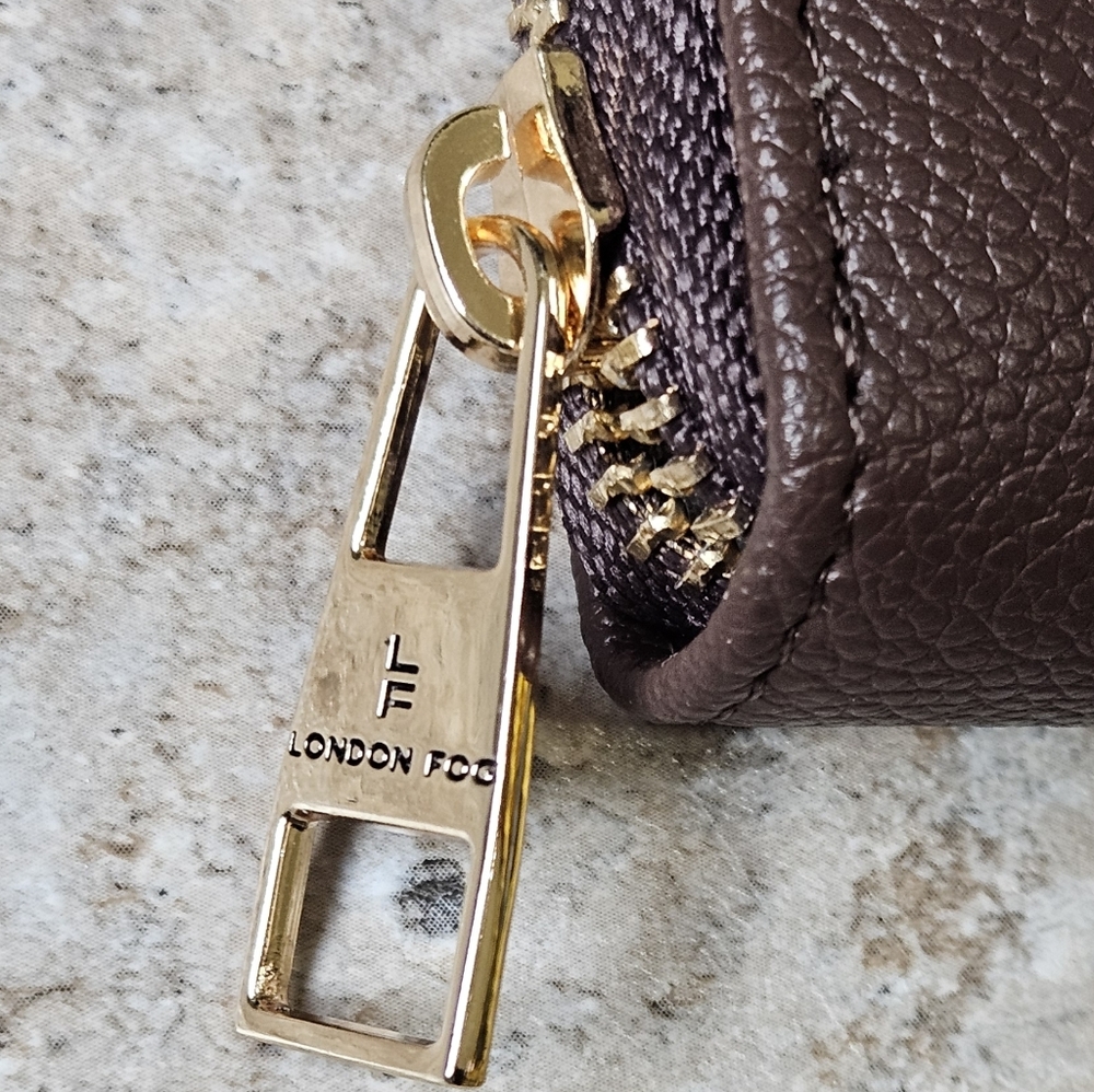 [NWOT] London Fog Allison Pebbled Vegan Leather Zip‑Around Wallet - Picture 6 of 8